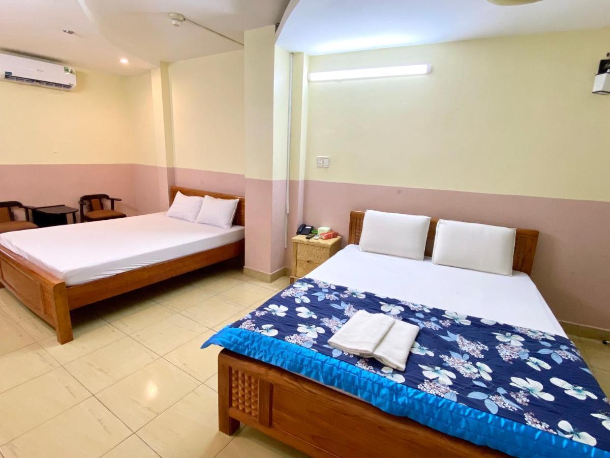 Ngoc Trinh Hotel Хошимін Екстер'єр фото
