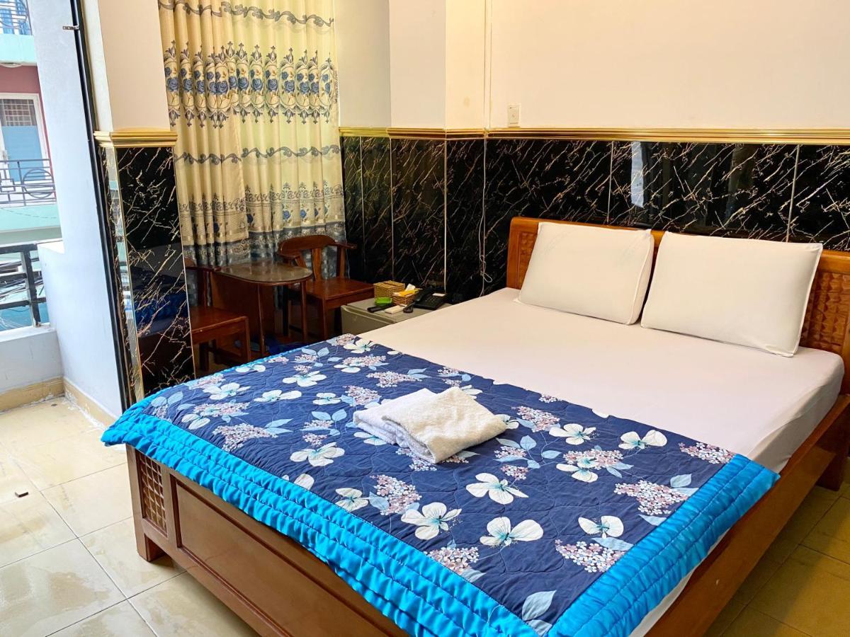 Ngoc Trinh Hotel Хошимін Екстер'єр фото